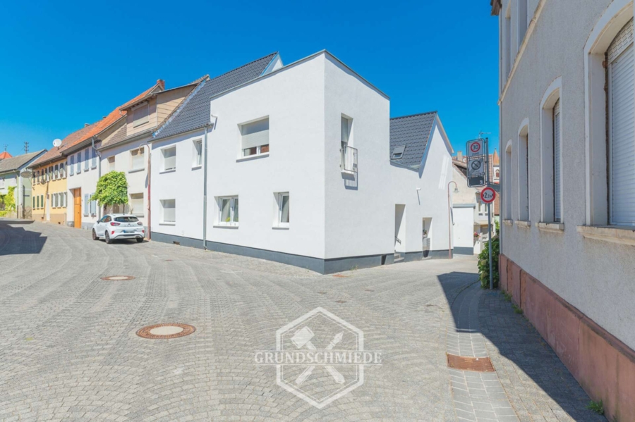 Maisonette-Wohnung mit großzügiger Terrasse, 67592 Flörsheim-Dalsheim, Maisonettewohnung