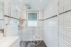 Renovierte 3 Zimmer Wohnung mit schöner Aufteilung - Badezimmer